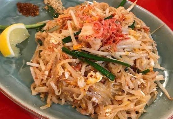 タイ料理クルアアリアのパッタイ